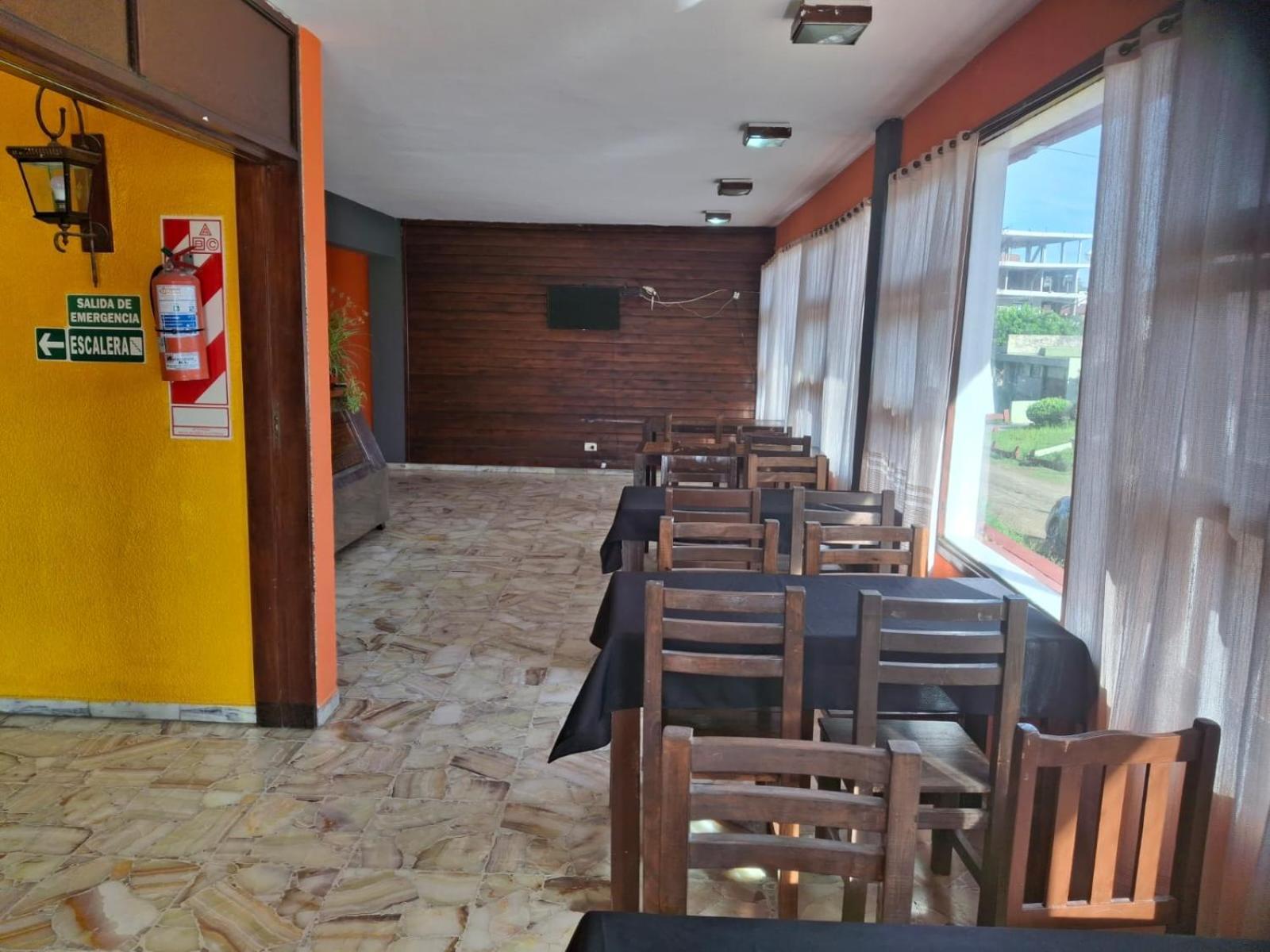 Hotel Monte Castello Villa Gesell Buitenkant foto